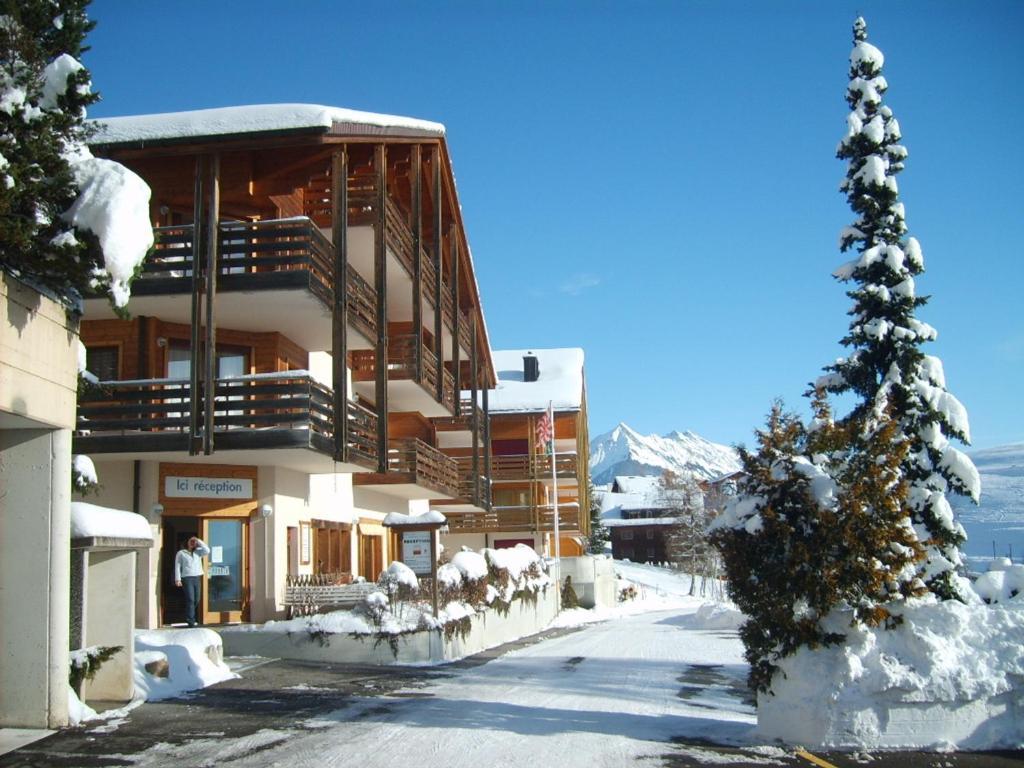 Residence Castel Club Leysin Parc Exterior photo
